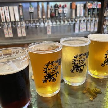 El Bait Shop - Beer flights - Bars Near Me - Des Moines, Iowa El Bait Shop - Beer flights - Bars Near Me - Des Moines, Iowa