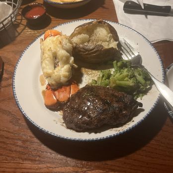 Red Lobster - Surf and turf - Seafood Near Me - Garden Grove, California Red Lobster - Surf and turf - Seafood Near Me - Garden Grove, California