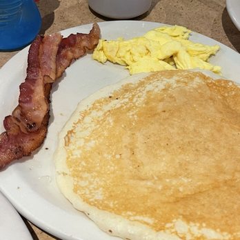 Gingham's Homestyle Restaurant - Kids meal, bacon, scrambled egg and pancake. - American Near Me - Saint Charles, Missouri Gingham's Homestyle Restaurant - Kids meal, bacon, scrambled egg and pancake. - American Near Me - Saint Charles, Missouri