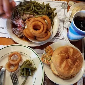 Brennan & Carr - Beef plate with bread butter and 2 sides you choice - American Near Me - Brooklyn, New York