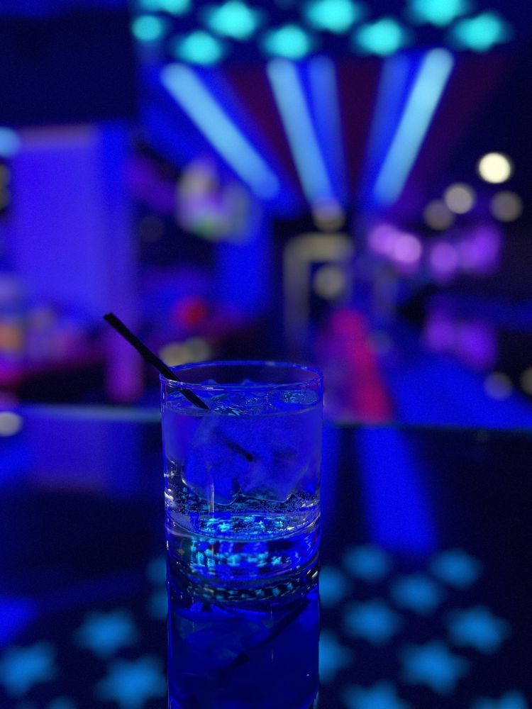 TRU COUNTRY BAR AND GRILL Updated November 2024 41 Photos & 20