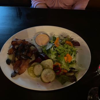 Avenue - Bacon, mushroom burger-bun less - New American Near Me - Medfield, Massachusetts
