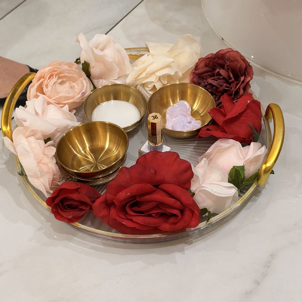 Le Petit Salon - Yum! - Nail Salons Near Me - Tustin, California