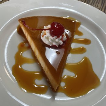 El Criollo Restaurant - Flan de queso - Caribbean Near Me - Dracut, Massachusetts