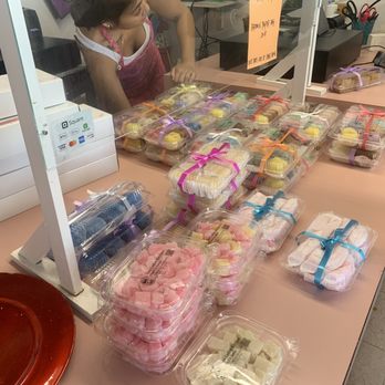 Two Ladies Kitchen - Bakeries Near Me - Hilo, Hawaii Two Ladies Kitchen - Bakeries Near Me - Hilo, Hawaii