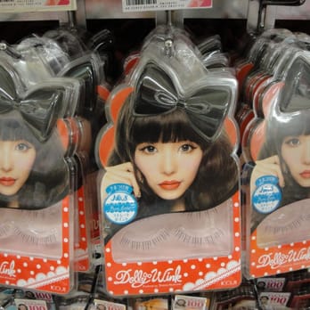Don Quijote - Uber lashes - International Grocery Near Me - Honolulu, Hawaii