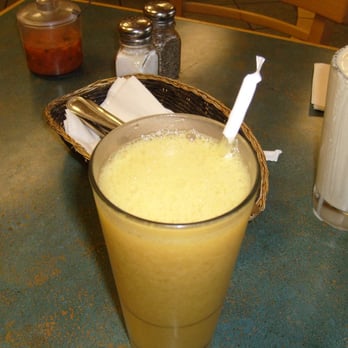 Mi Lindo Ecuador - maracuya -passionfruit juice - Latin American Near Me - Doral, Florida