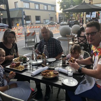 Eureka! - Friends eating dinner - American Near Me - Mountain View, California