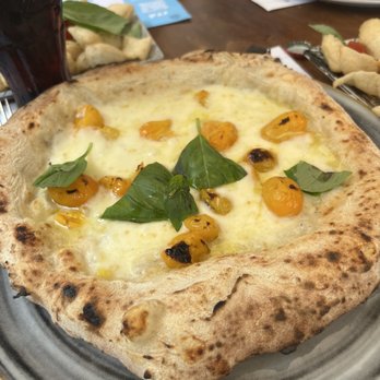 Pizzeria Alleria - Pizza Near Me - Pompei, NA