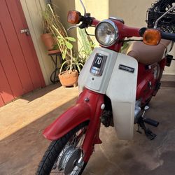 Moto Pops - Honda Passport C70