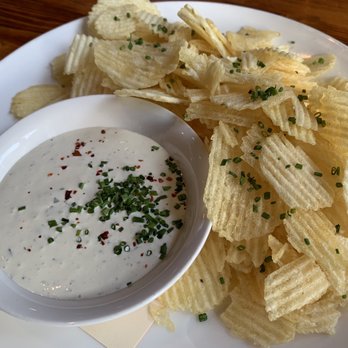 The Rose - Ruffles + Ranch ($5)- 3.5/5 stars - Wine Bars Near Me - San Diego, California