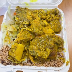 Jamaica Gee's - Curry Chicken