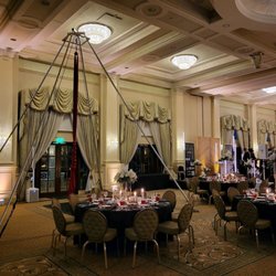 Cirque de Vol - Aerial Silks performance for a Black Tie Fundraising Gala