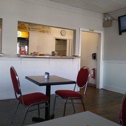 Bon Goût Créole Restaurant - Inside the restaurant