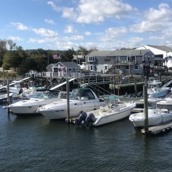 Lamb and Lion Inn - Great town and harbor - Hotels Near Me - Barnstable, Massachusetts