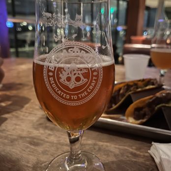 Ballast Point Brewing Long Beach - Grapefruit sculpin - Breweries Near Me - Long Beach, California