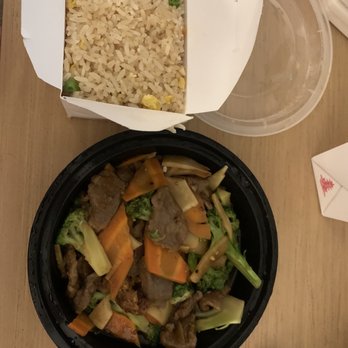 Splendid China - Beef and broccoli - Chinese Near Me - Arlington, Texas