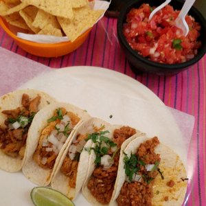 El Trompo Taco Bar on Yelp