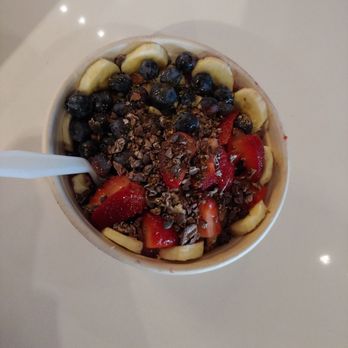 Raw Jūce - Weston - Berry Hemp Banana Acai Bowl - Juice Bars & Smoothies Near Me - Weston, Florida
