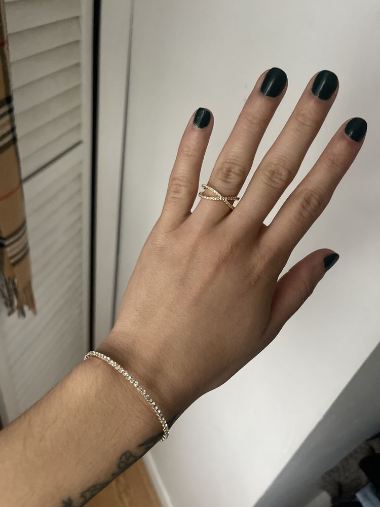 HOT JEWELRY BOX Updated August 2024 11 Photos & 25 Reviews 201 E