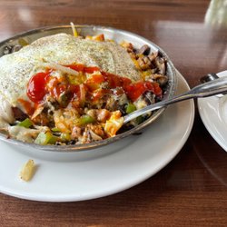 Glen Oak Cafe - Countryside Skillet - No Onion with Rye Toast. Very good!