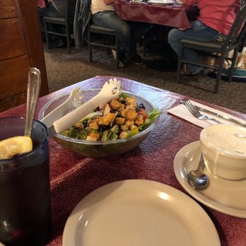 D'Aurelios - Chowder, iced tea and salad. - Pizza Near Me - Fort Bragg, California D'Aurelios - Chowder, iced tea and salad. - Pizza Near Me - Fort Bragg, California