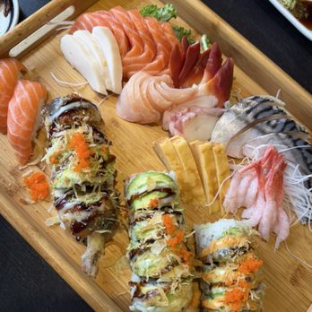 Aira Sushi - Japanese Near Me - Richmond Hill, Ontario