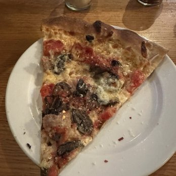 Pies & Pints - Pepperoni sausage and mushrooms - Pizza Near Me - Liberty Township, Ohio