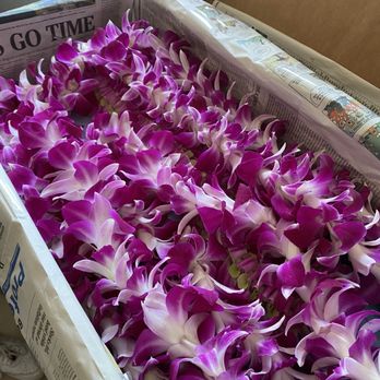 Cindy's Lei & Flower Shoppe - Florists Near Me - Honolulu, Hawaii