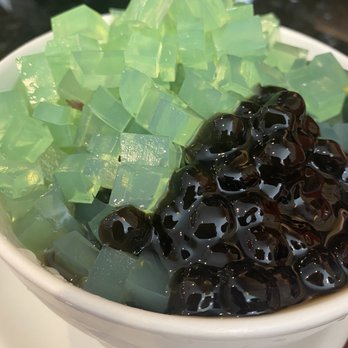 Little Minh's - Shaved ice with pearls and Pandan jelly. - Vietnamese Near Me - Burnaby, British Columbia Little Minh's - Shaved ice with pearls and Pandan jelly. - Vietnamese Near Me - Burnaby, British Columbia