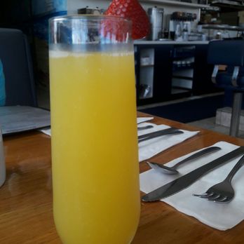 Harbor House Cafe - Mimosa - New American Near Me - Oceanside, California