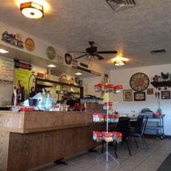 Stanford Inn cafe & bar - Front counter