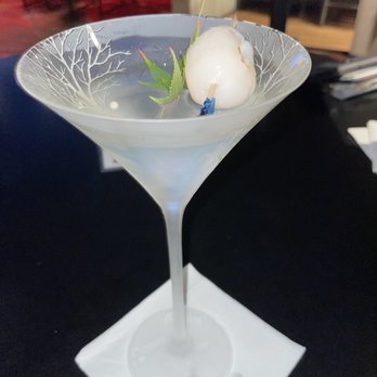 Bottom's Up - Lychee martini - Lounges Near Me - San Francisco, California Bottom's Up - Lychee martini - Lounges Near Me - San Francisco, California