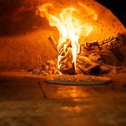 Stix n Brix Pizza + Cafe