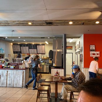 PersNIKKIty's Cafe - Dining area - Juice Bars & Smoothies Near Me - Show Low, Arizona PersNIKKIty's Cafe - Dining area - Juice Bars & Smoothies Near Me - Show Low, Arizona