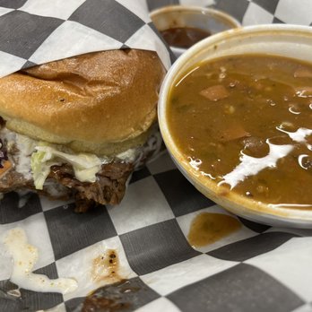 Totos BBQ Express - Brisket sandwhich and charro beans! - Barbeque Near Me - Nashville, Tennessee Totos BBQ Express - Brisket sandwhich and charro beans! - Barbeque Near Me - Nashville, Tennessee