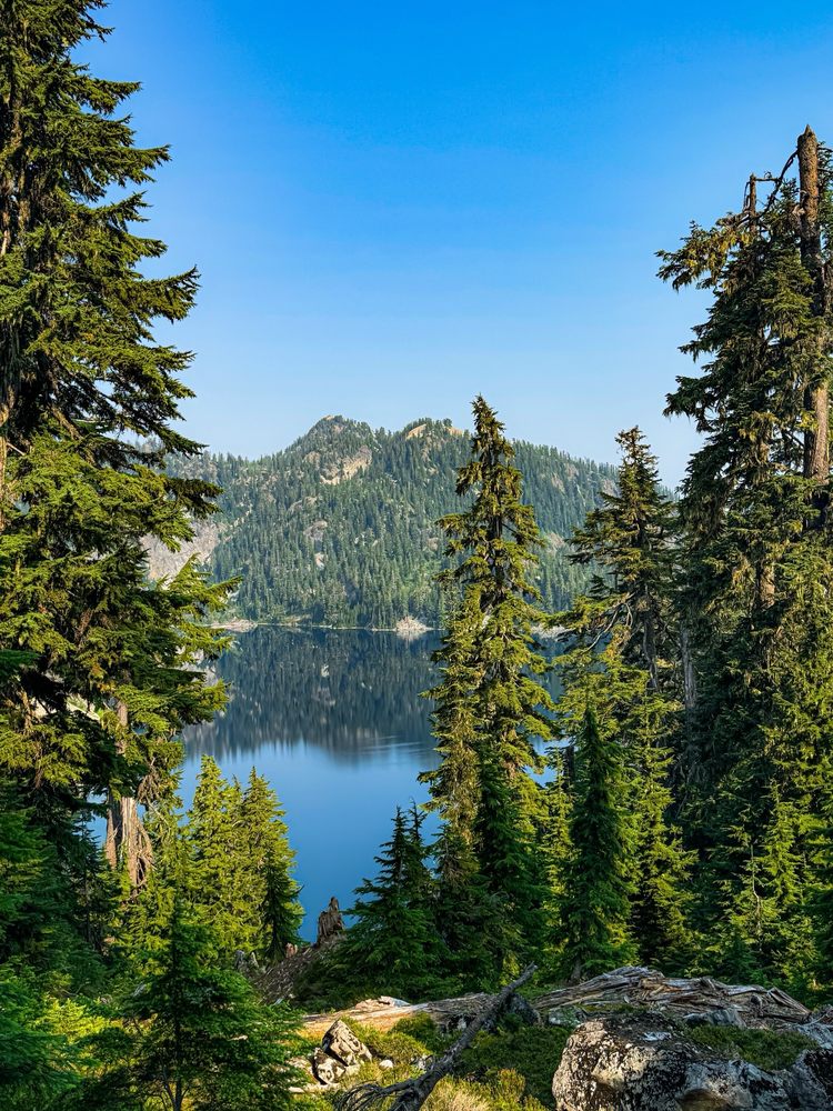 Snow Lake Logo