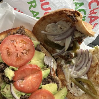 Mariscos El Viejon - Asada Torta - Food Trucks Near Me - Woodland, California Mariscos El Viejon - Asada Torta - Food Trucks Near Me - Woodland, California