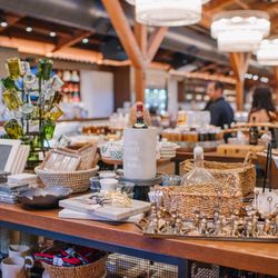 V Sattui Winery - V. Sattui's Mercato del Gusto gift shop