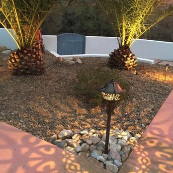 Alkaline Irrigation - a palm tree in the background - Irrigation Near Me - Casas Adobes, Arizona