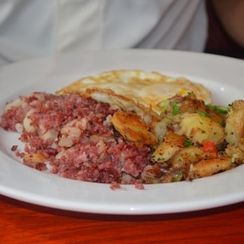 Cafe Mason - Cornbeef hash, eggs, & potatoes - Breakfast & Brunch Near Me - San Francisco, California Cafe Mason - Cornbeef hash, eggs, & potatoes - Breakfast & Brunch Near Me - San Francisco, California
