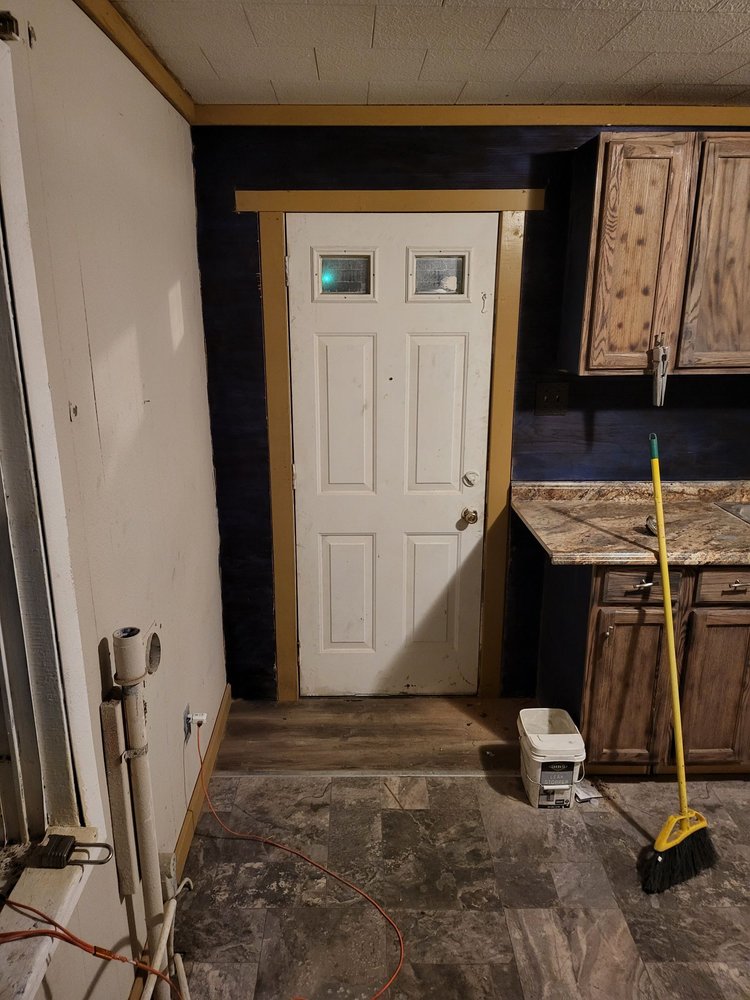 Slide of C&G Handyman Service