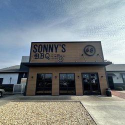Sonny's BBQ - Exterior