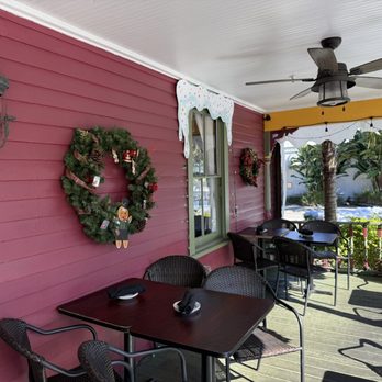 Rose Villa Southern Table & Bar - Southern Near Me - Ormond Beach, Florida