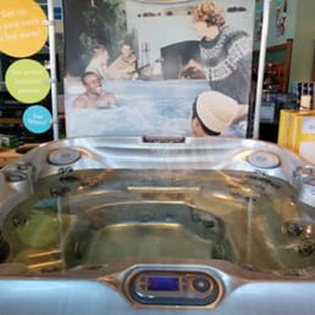 Aqua Quip - Shoreline - Hot Tub & Pool Near Me - Shoreline, Washington