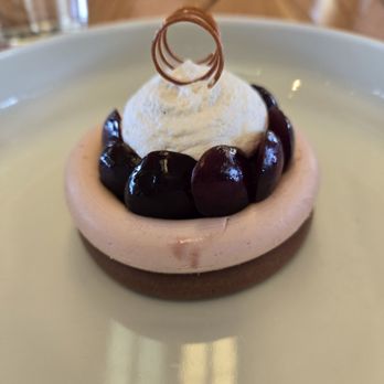 PRESS - Chocolate mousse - Bars Near Me - St. Helena, California