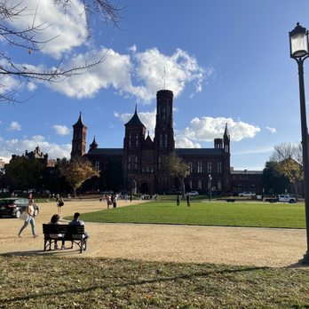 National Mall - Landmarks & Historical Buildings Near Me - Washington, DC, District of Columbia