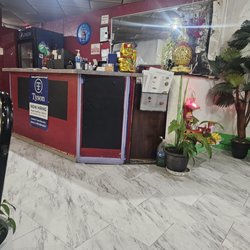 Pho Dinh City Restaurant - Counter