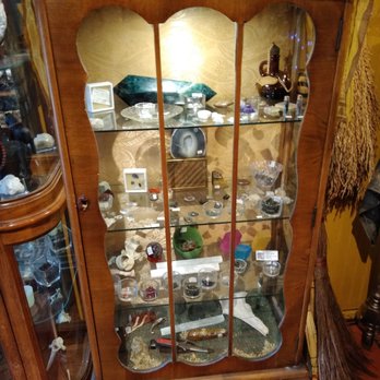 The Stone Moon - Crystals and jewlerry - Spiritual Shop Near Me - Bellingham, Washington