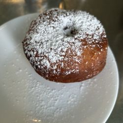 Hangar B Eatery - Awesome donut